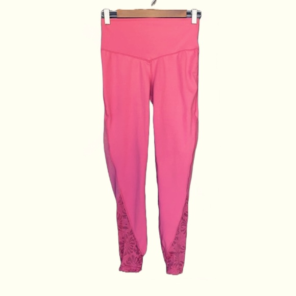 FABLETICS High Waisted Barbiecore Pink Floral Mesh Leggings Yoga Stretch Small - Picture 3 of 14